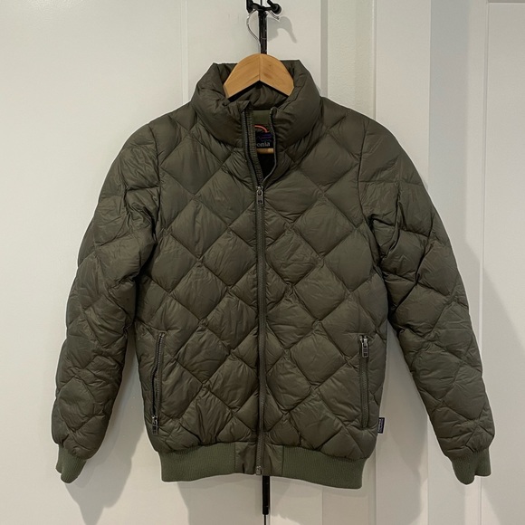 Patagonia Down Bomber Jacket Puffer Fatigue Green XS “Prow Bomber” - Picture 2 of 6